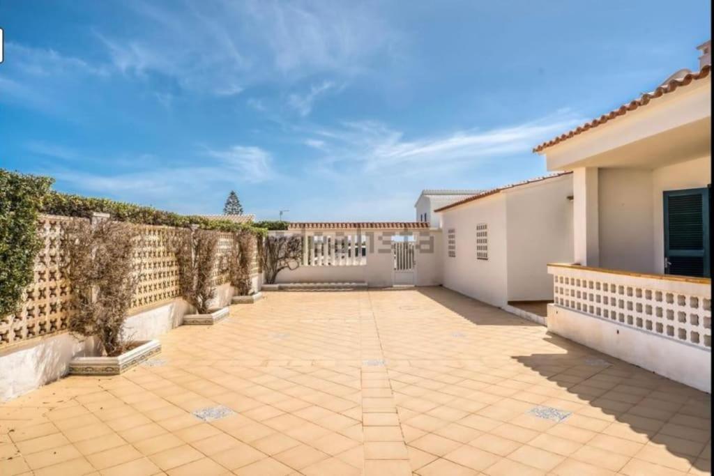 La Calma Espectacular Villa Con Jardin Y Piscina En Menorca S'Algar Bagian luar foto
