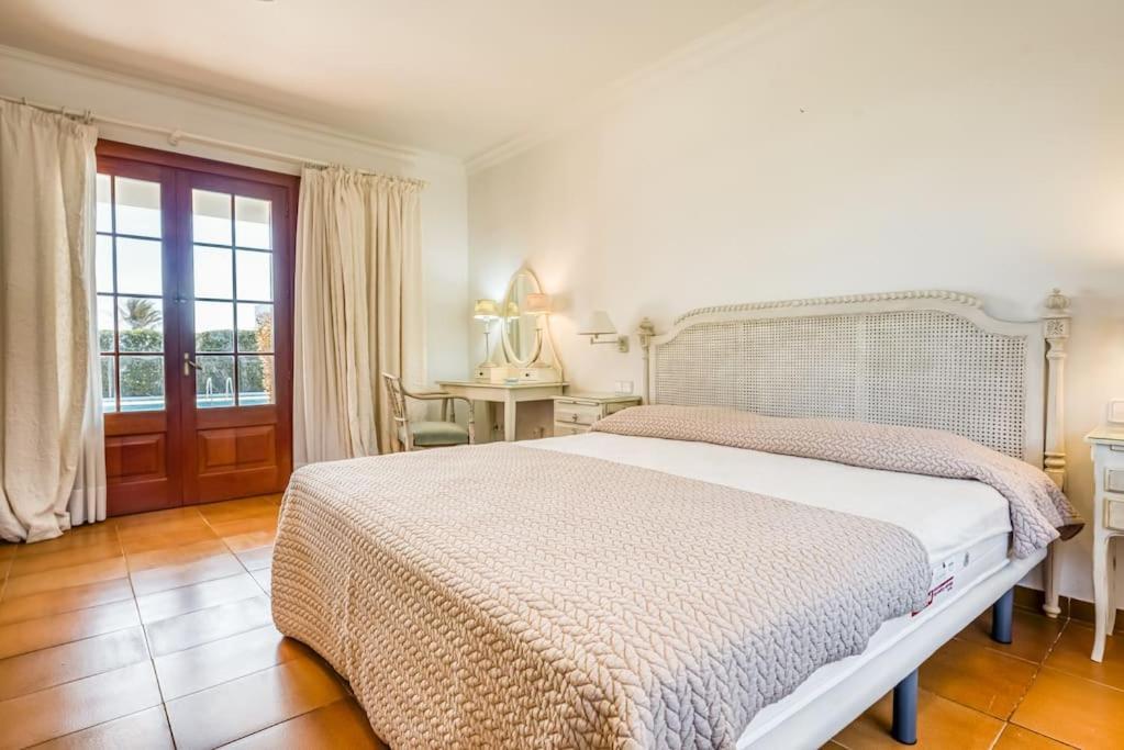 La Calma Espectacular Villa Con Jardin Y Piscina En Menorca S'Algar Bagian luar foto