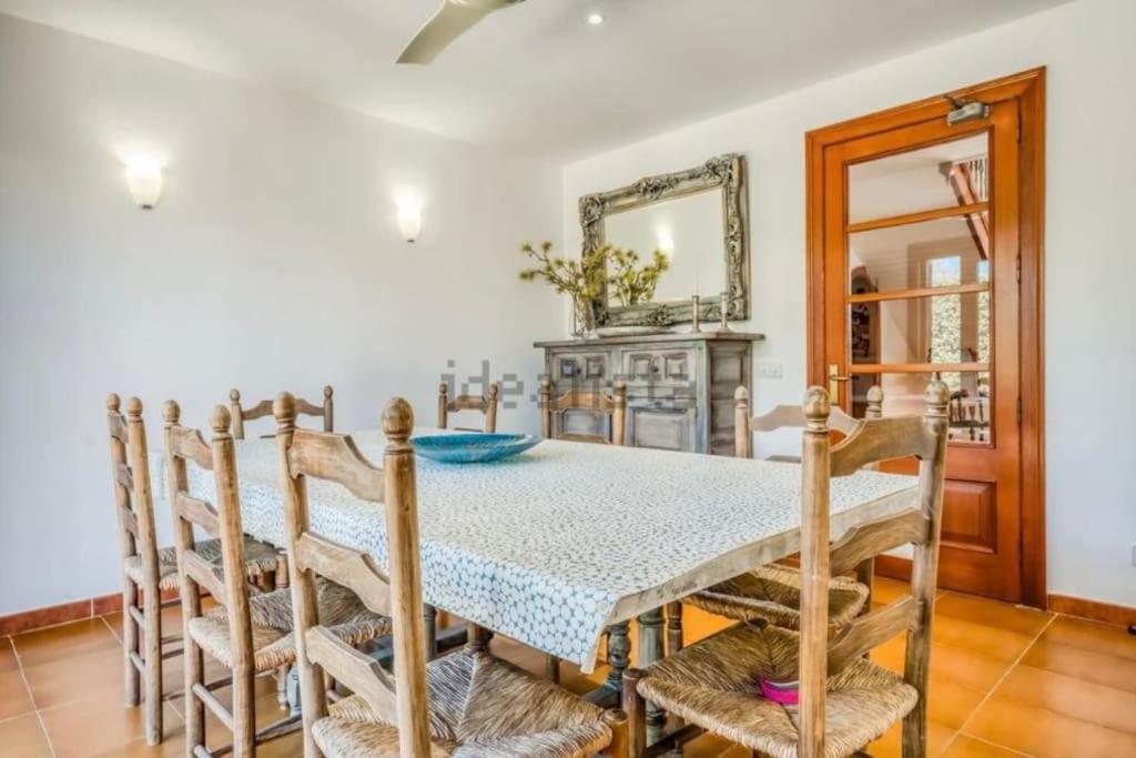 La Calma Espectacular Villa Con Jardin Y Piscina En Menorca S'Algar Bagian luar foto