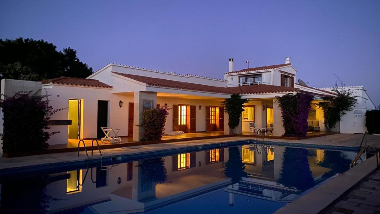 La Calma Espectacular Villa Con Jardin Y Piscina En Menorca S'Algar Bagian luar foto
